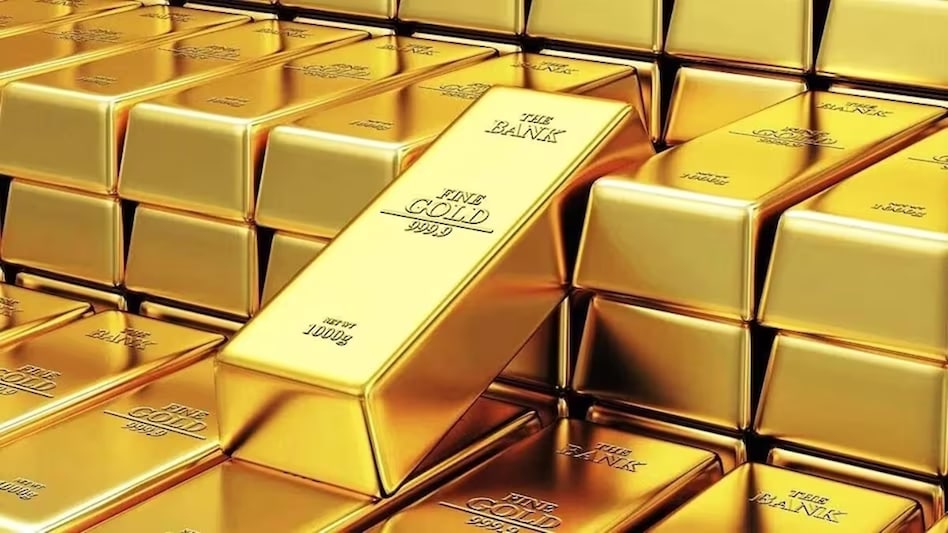 Gold and silver prices today: Yellow metal falls sharply following  better-than-expected US jobs report - BusinessToday